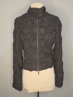 bebe Textured Zip-Front Cropped Jacket Small Charcoal Chic Versatile